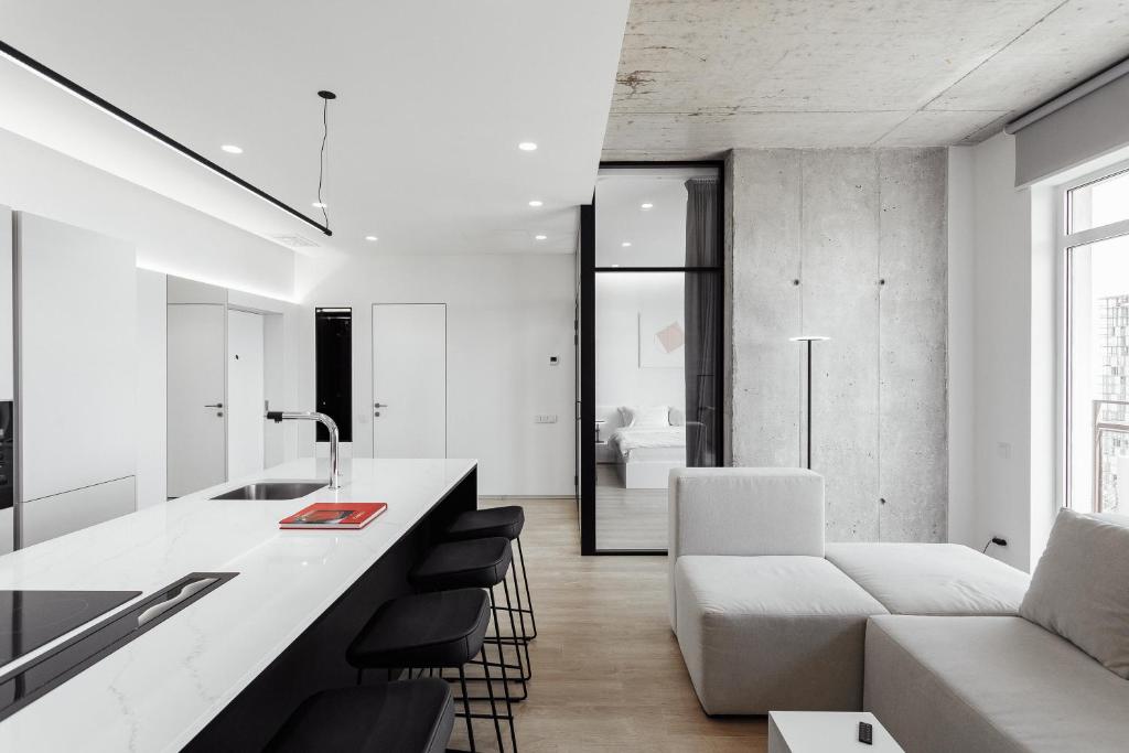 Sea and Sky Apartment - Studio Apartment With Sea View