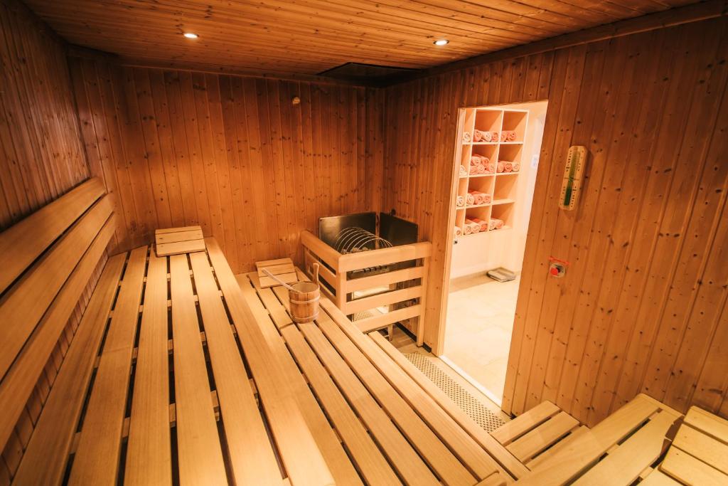Fotografie z fotogalerie ubytování Hotel Dr Otto Murr B&B v destinaci Sankt Anton am Arlberg