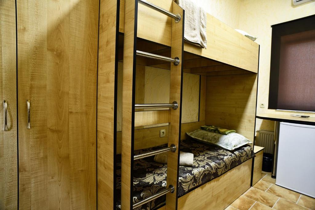 Kuchyň nebo kuchyňský kout v ubytování Logovo Hostel