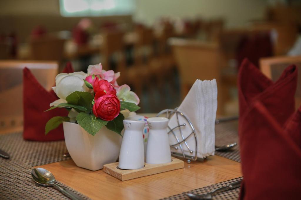 Versailles by Vieras Hotel - Resim 41