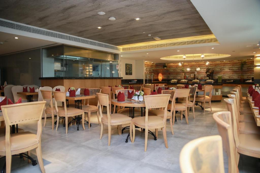 Versailles by Vieras Hotel - Resim 35