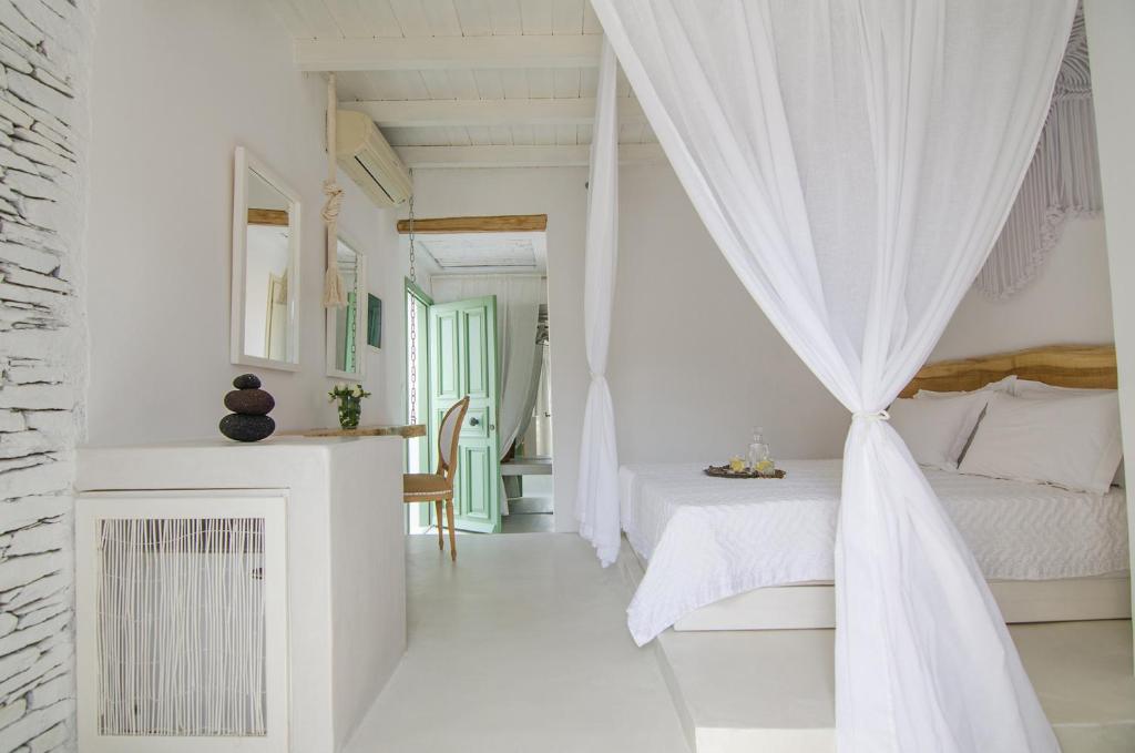 Levantes Ios Boutique Hotel - 8