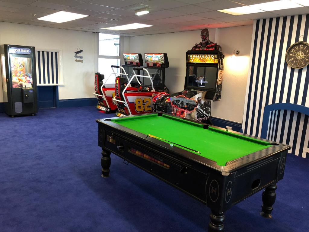 Tiffany's Hotel - Resim 5