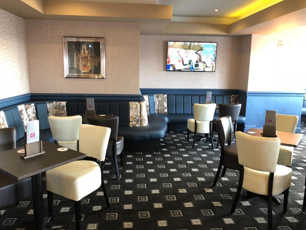 Tiffany's Hotel - Resim 35