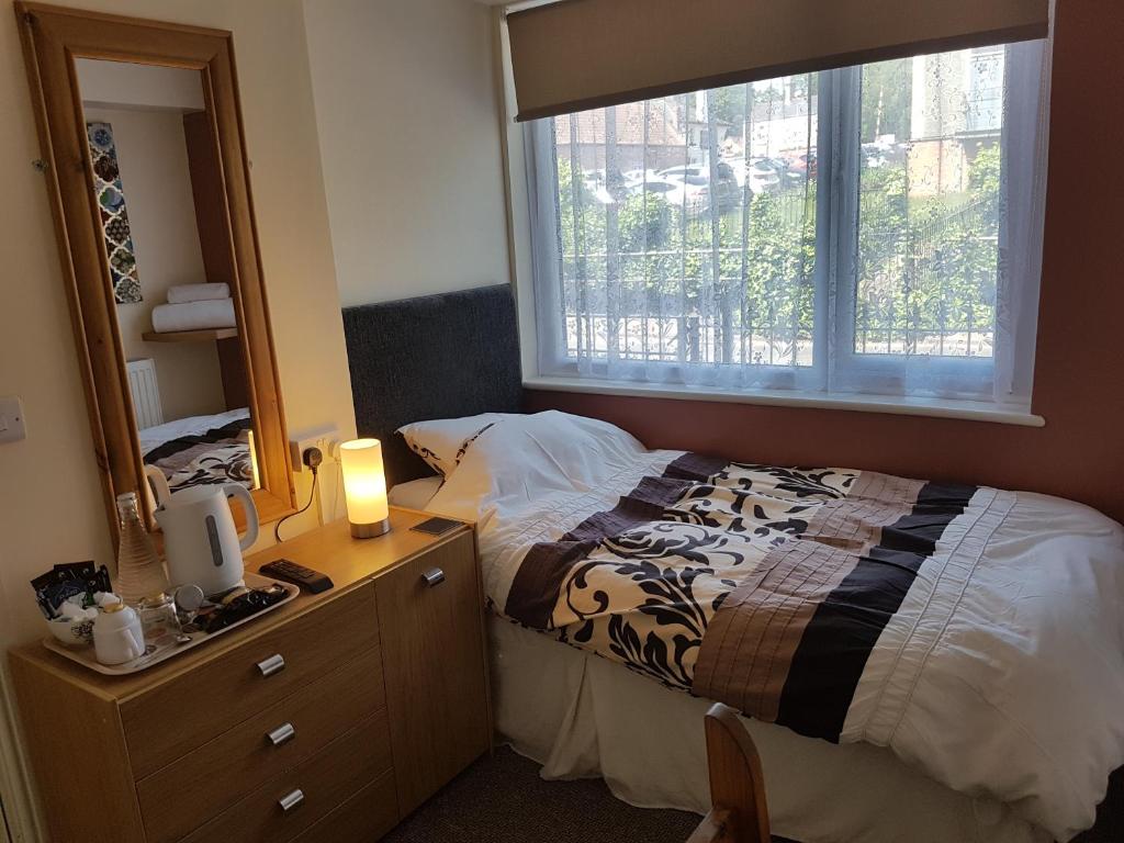 Riverside Guest House - Quarto Individual Deluxe