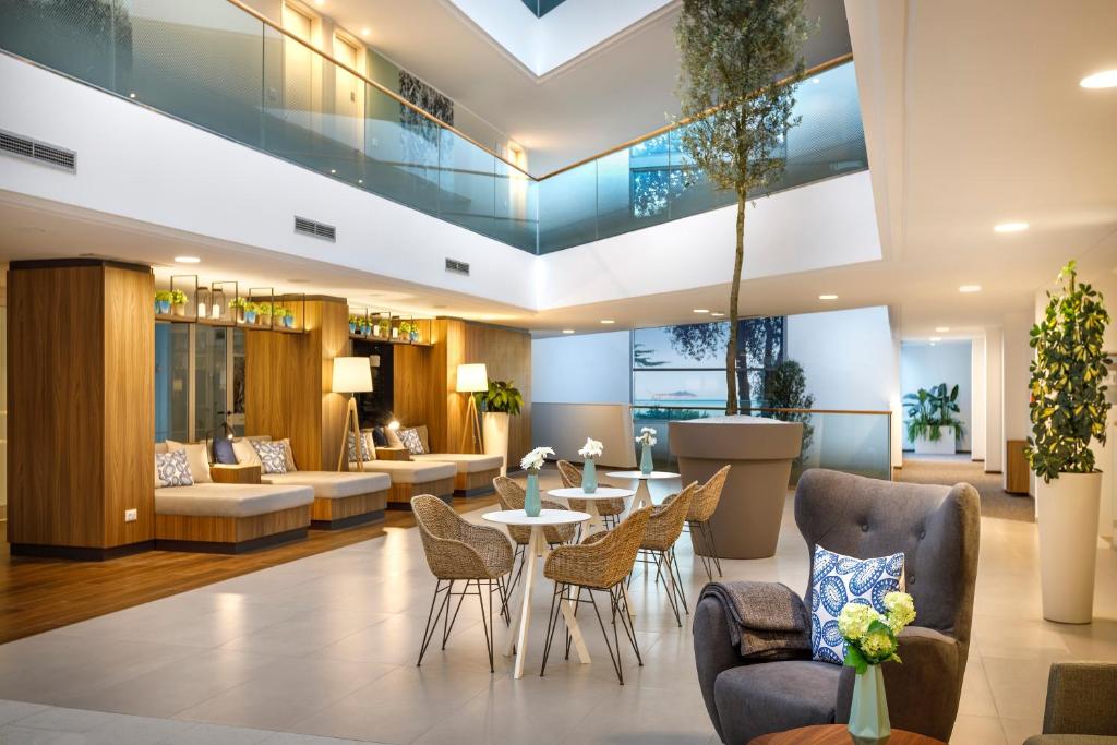Гостиная зона в Valamar Argosy Hotel
