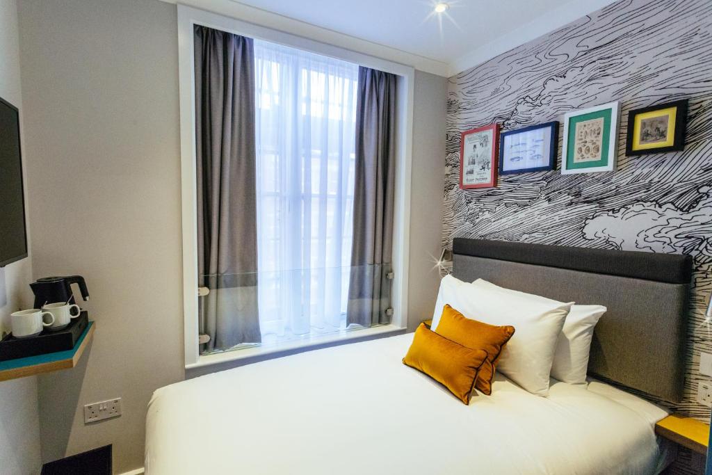 Oliver Plaza Hotel photo