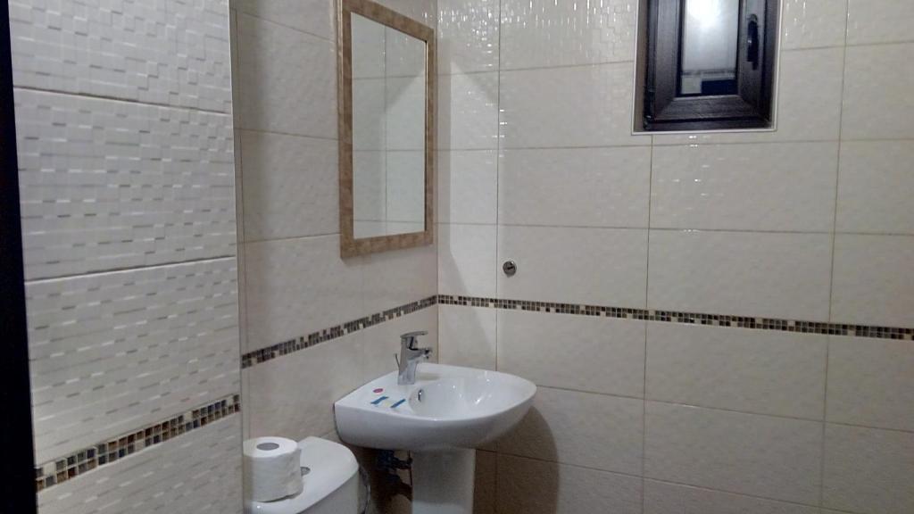 Koupelna v ubytování Guesthouse White Margarit