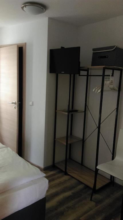 Landgasthof Felsenkeller - 19