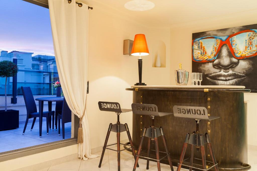 Nehô Suites Cannes Croisette - Resim 31
