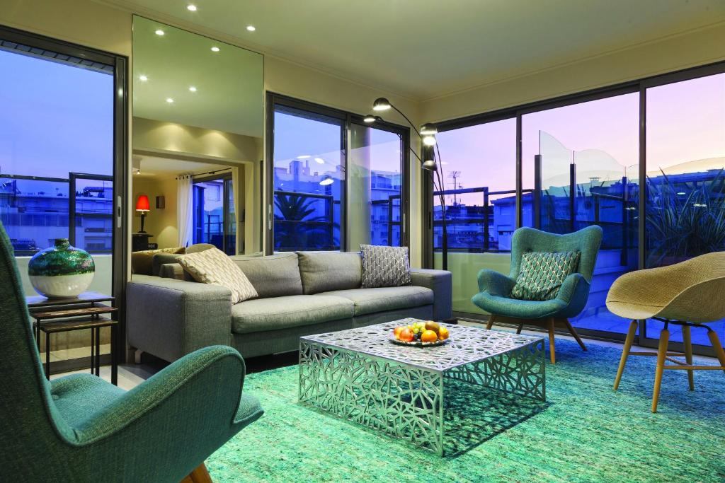 
Penthouse Suite with Terrace
