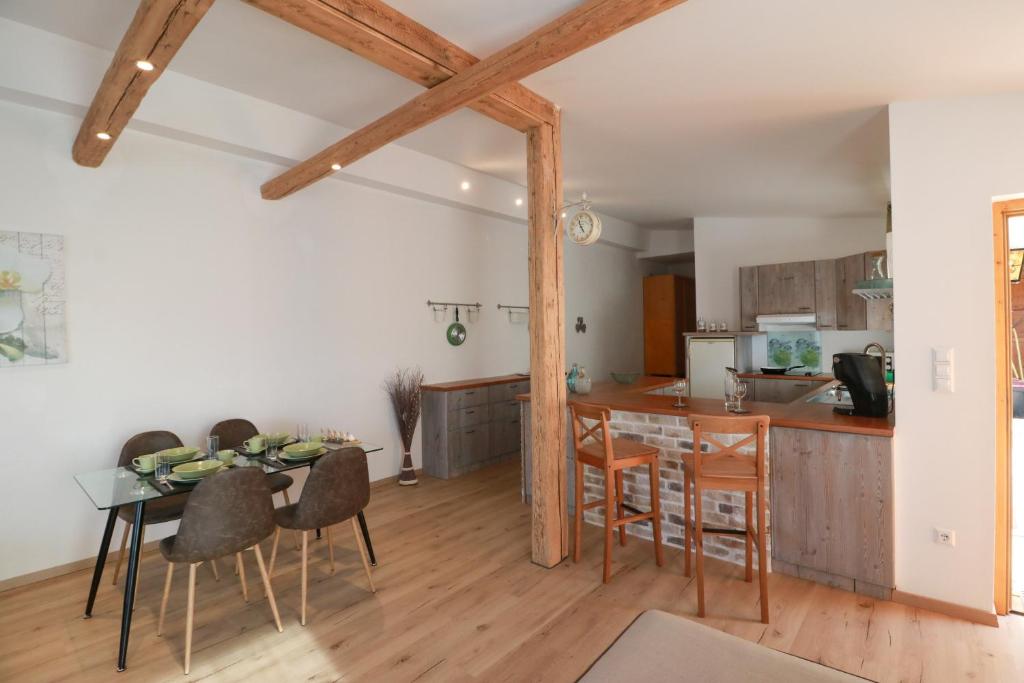 Kuchyň nebo kuchyňský kout v ubytování Ferienwohnung Fertsch