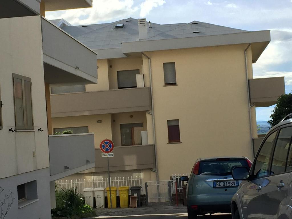Budynek, w którym mieści się apartament