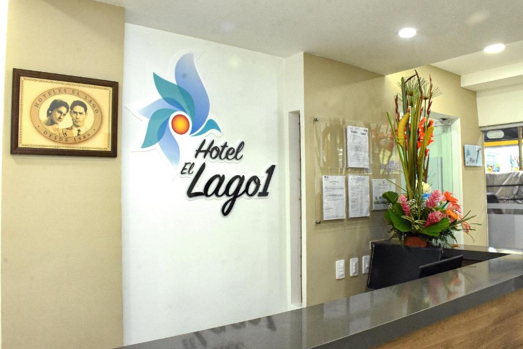 Certifikát, hodnocení, plakát nebo jiný dokument vystavený v ubytování Hotel El Lago 1