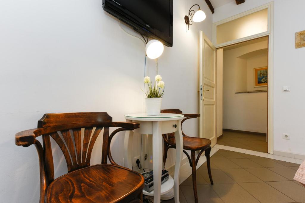 Kuchyňa alebo kuchynka v ubytovaní Accomodation Gina