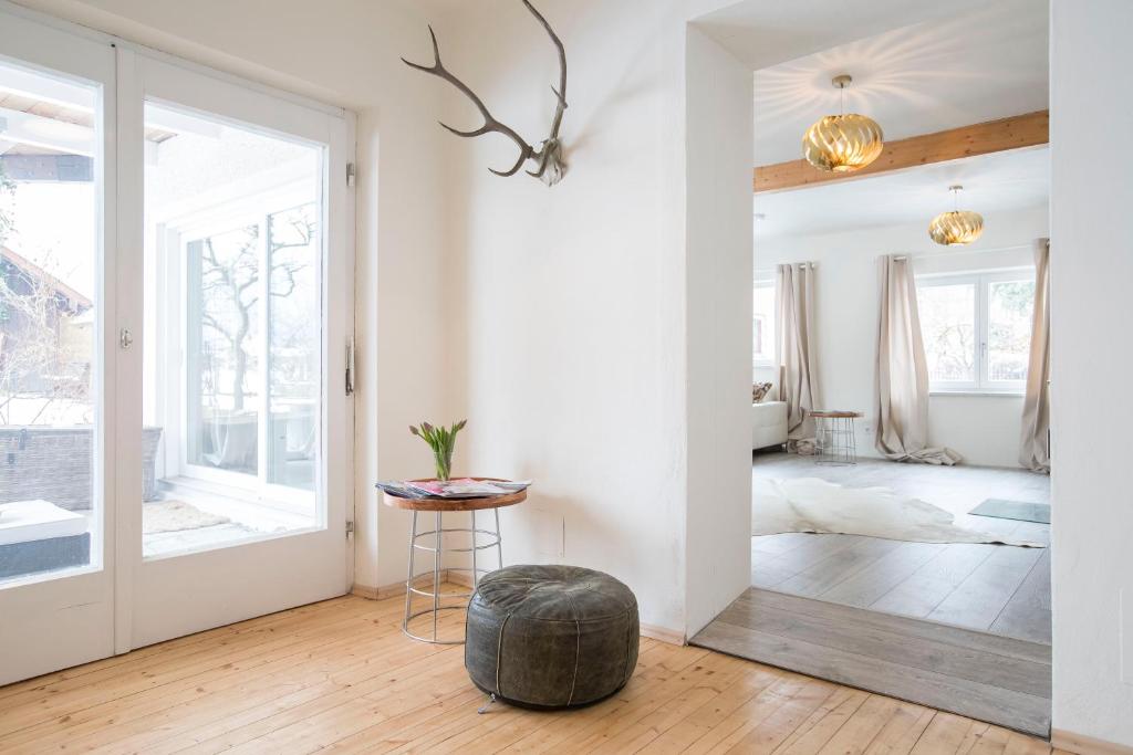 Posteľ alebo postele v izbe v ubytovaní Chalet Happy Family, secluded location, 15 min to salzburg and just short to t lakes sound of music, BBQ&bikes&sunbeds for free, up to 14p