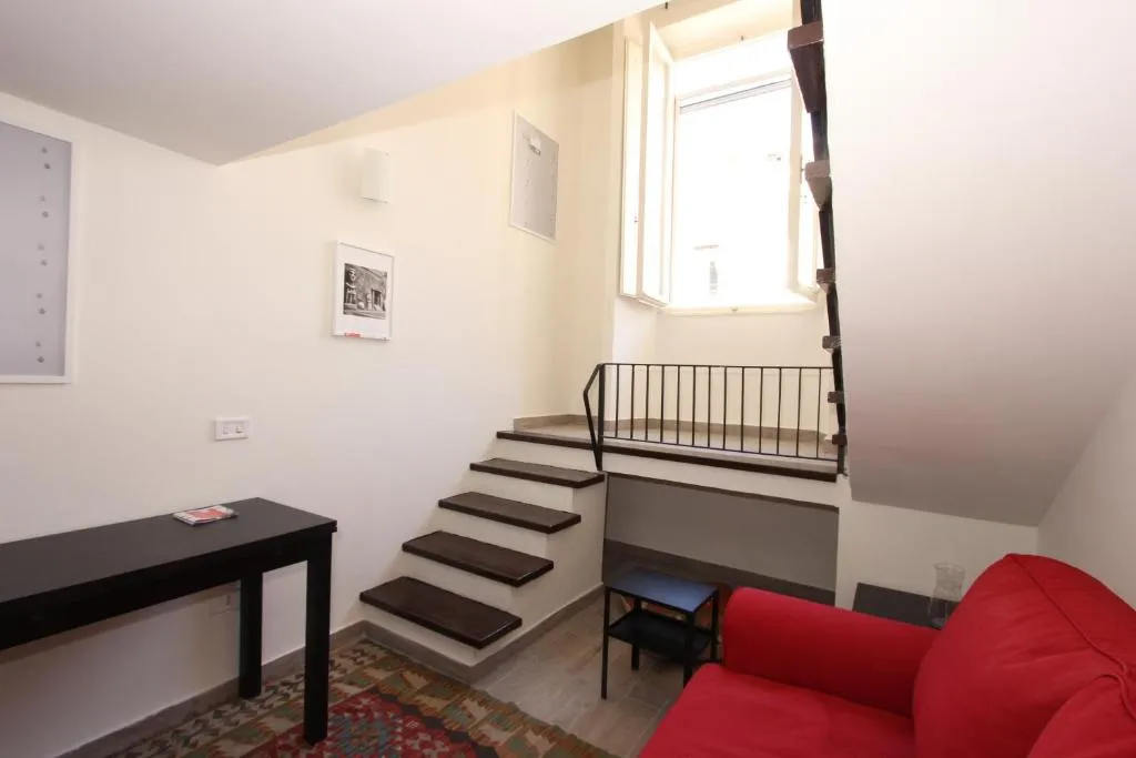 Penna Flats, Roma, Italia