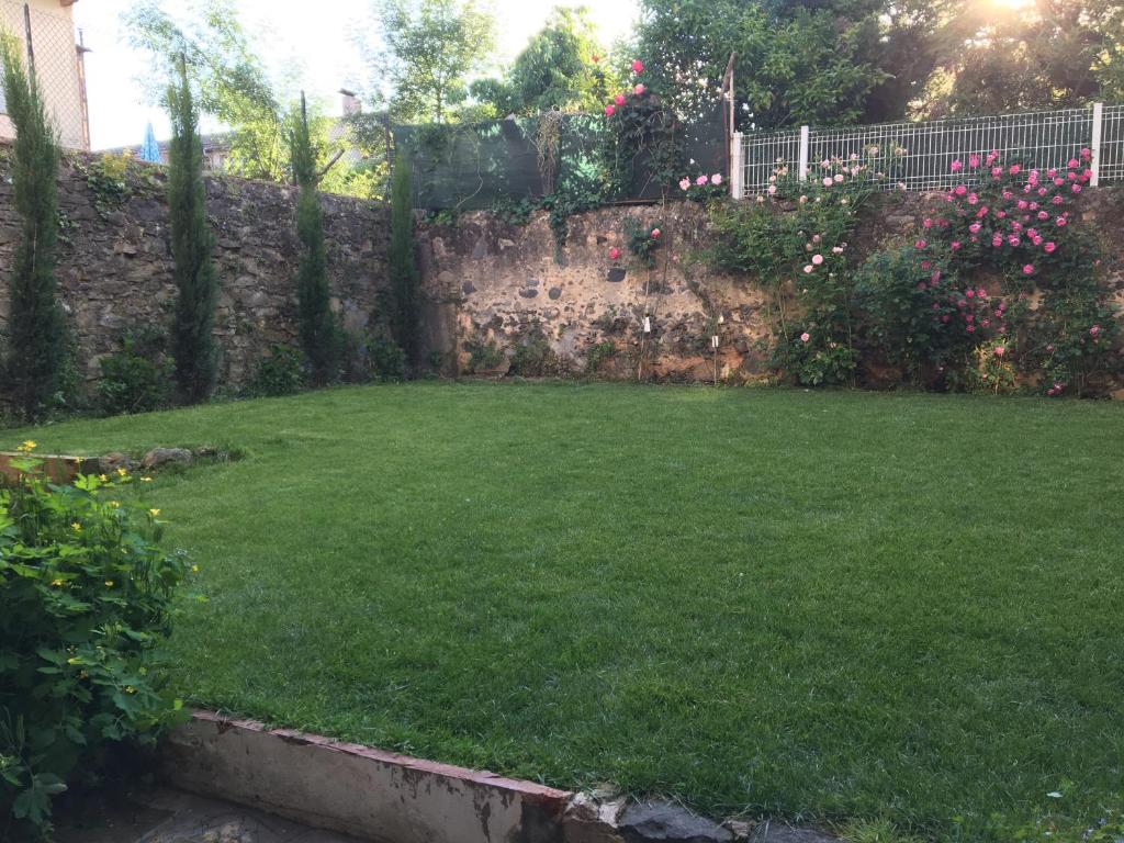 Jardín al aire libre en Cal Mestre
