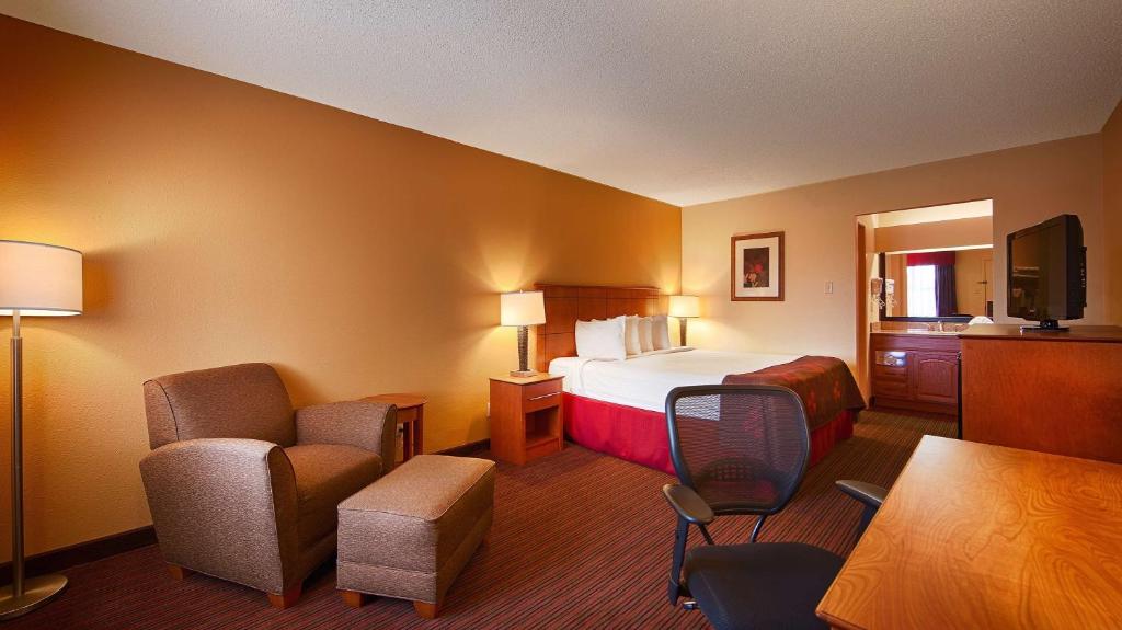 Best Western Inn Russellville - Standard King Room