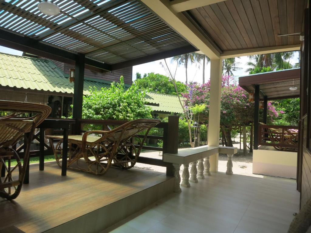 Dewshore Resort - 16