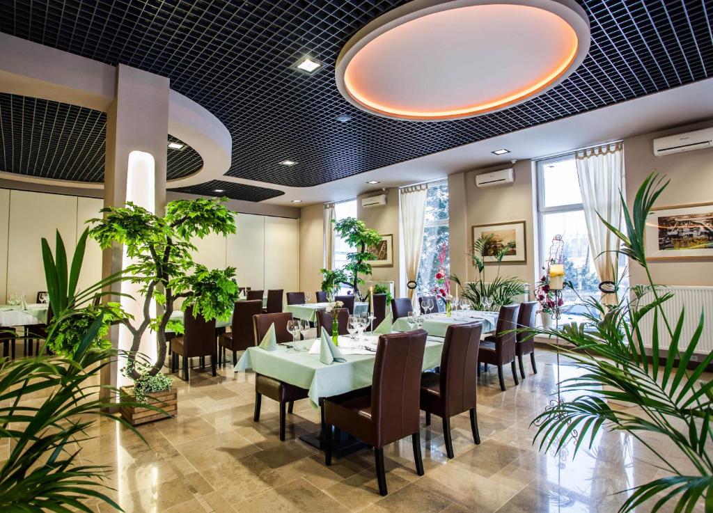 Restaurace v ubytování Hotel Arsenał