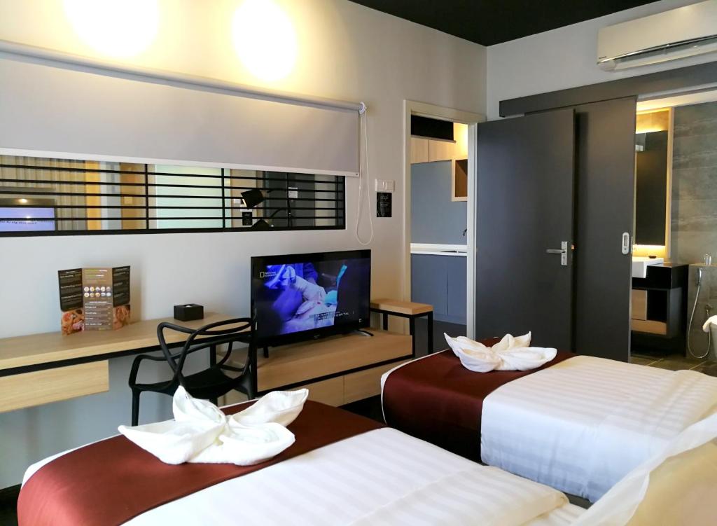 The Granite Luxury Hotel Penang - The Deluxe Suite