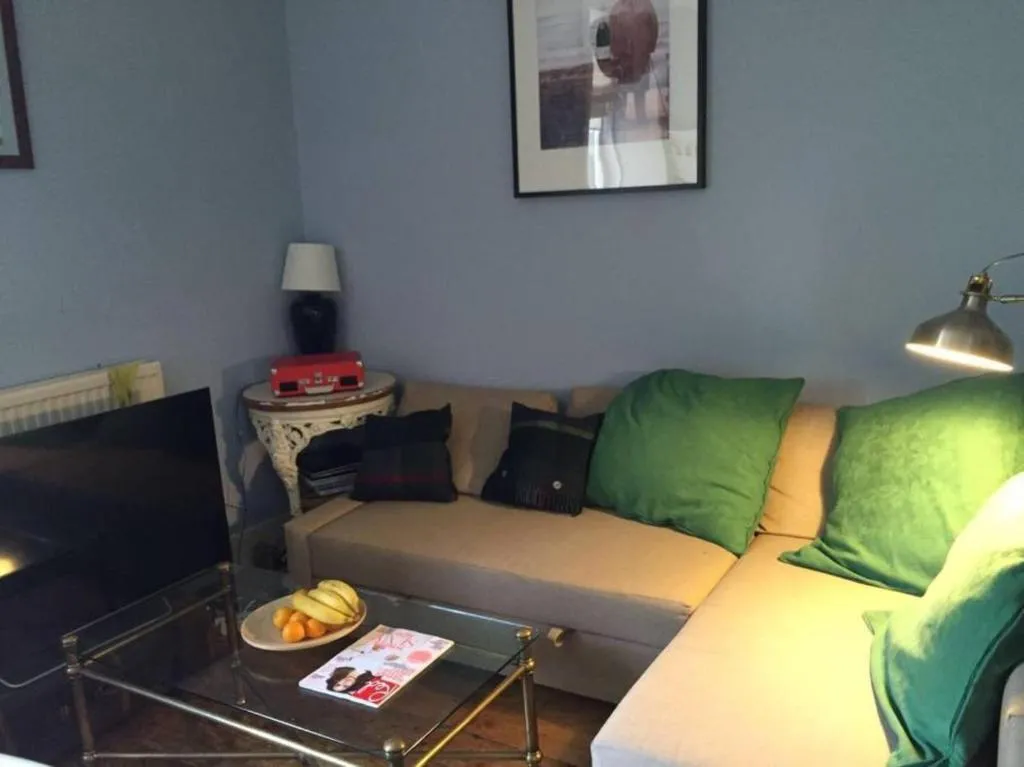 2 Bedroom Modern Apartment In Central Edinburgh, Edinburgh, United Kingdom