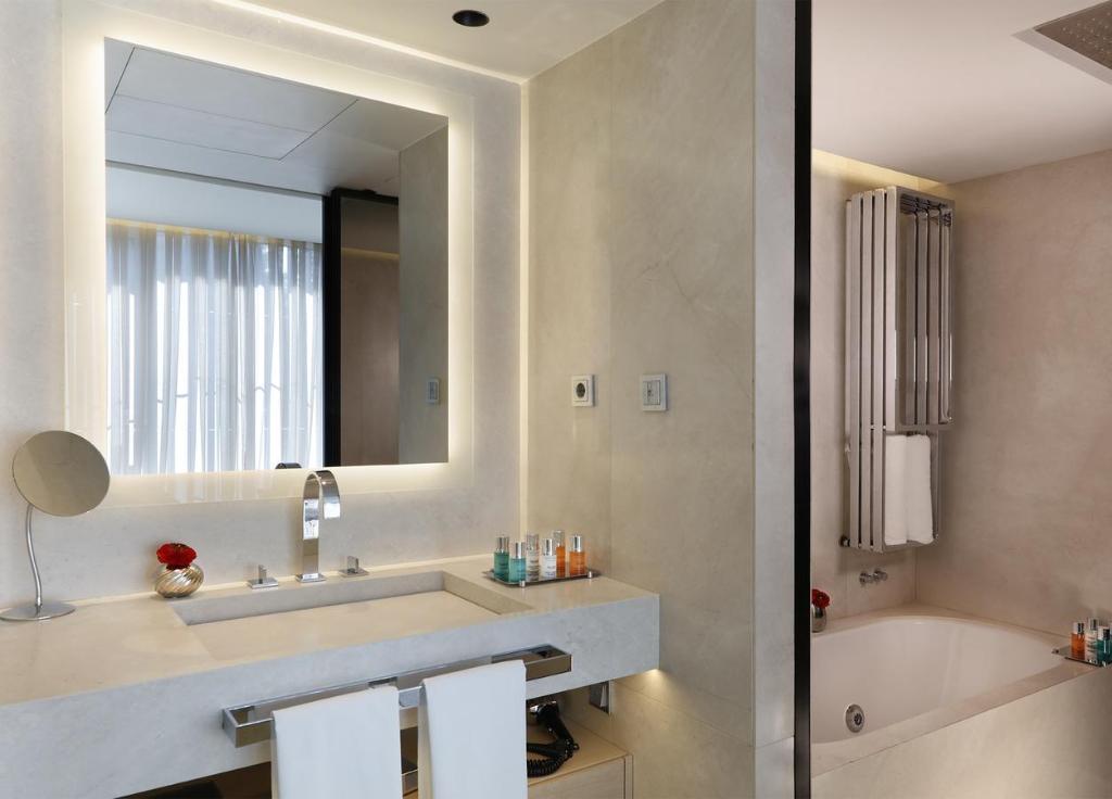 ABaC Restaurant Hotel Barcelona GL Monumento - Resim 20