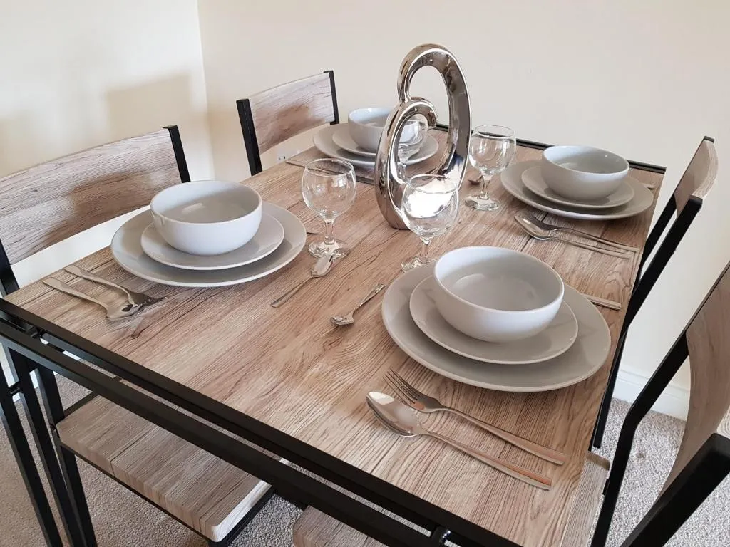Le Tissier Court, Southampton, Marea Britanie