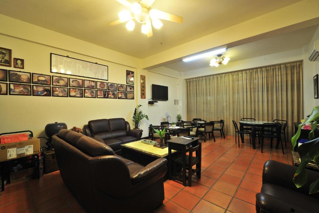 Posezení v ubytování Makung Traditional Homestay
