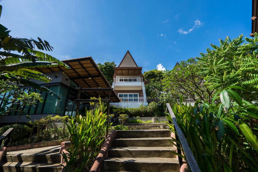 Cocohut Beach Resort Koh Phangan - 8