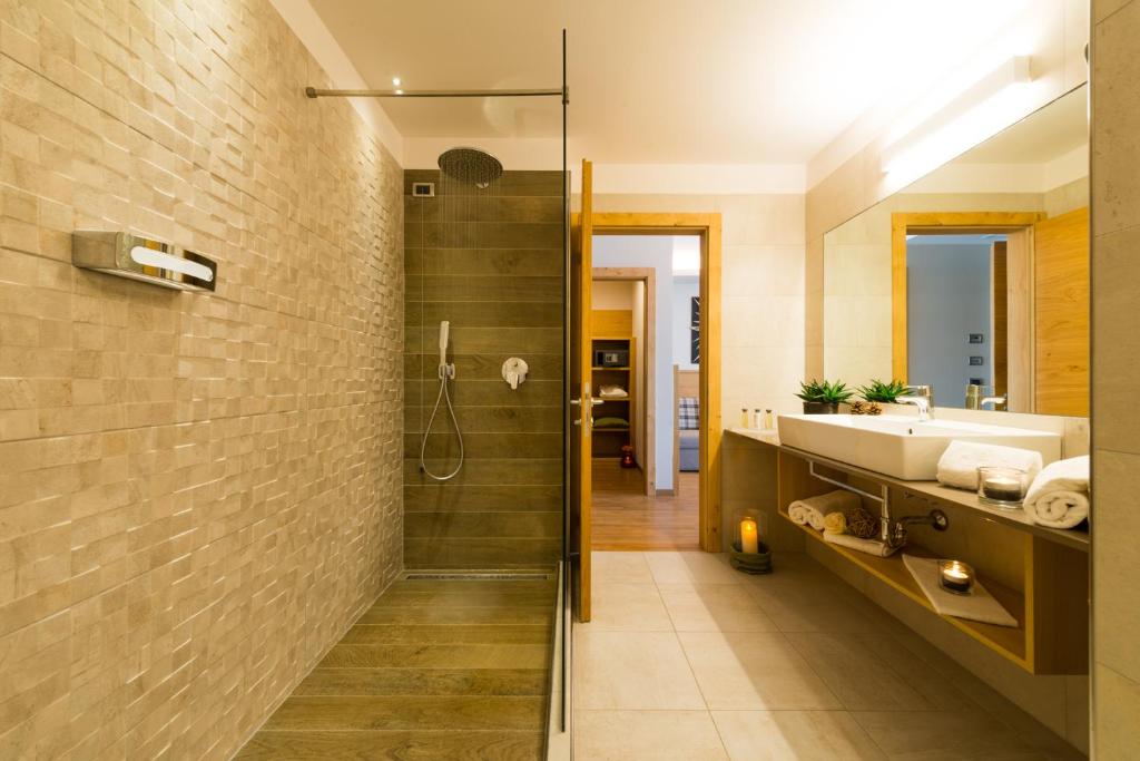 Koupelna v ubytování Hotel Ambassador