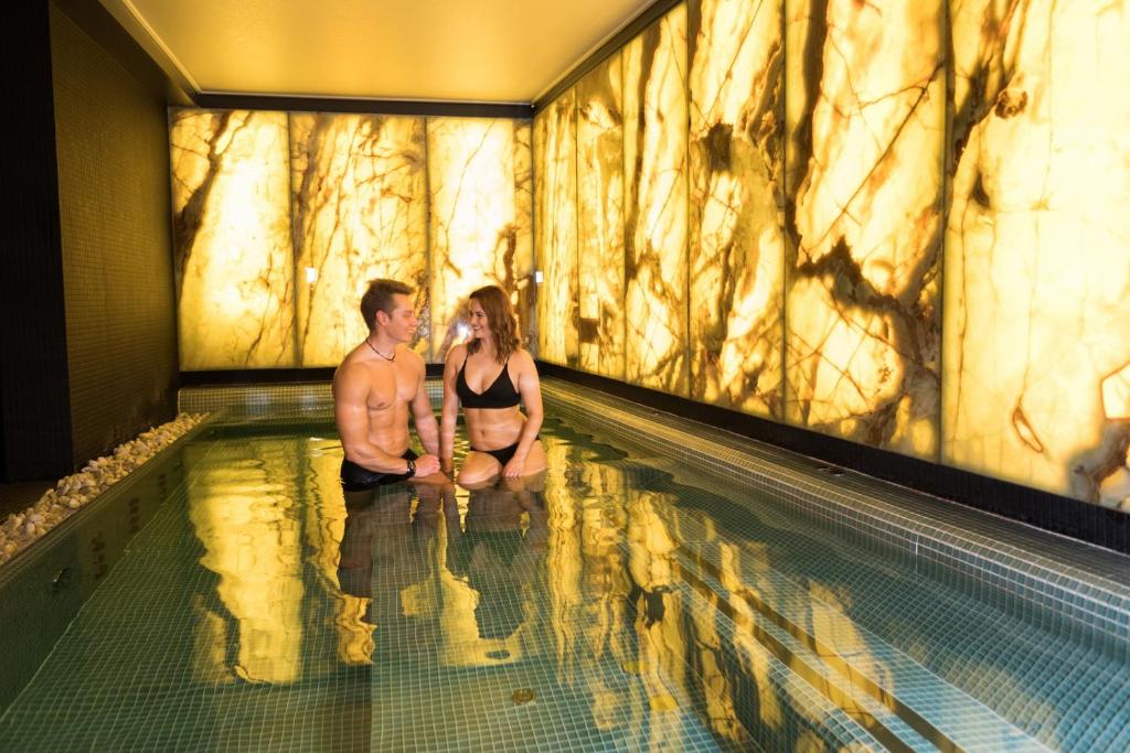 Hotel Zena Beauty & Shopping Center - Resim 11