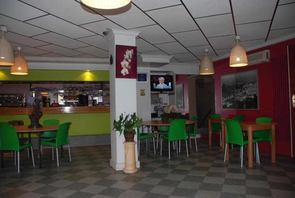 Restoran atau tempat lain untuk makan di Residence De La Tour Paris-Malakoff
