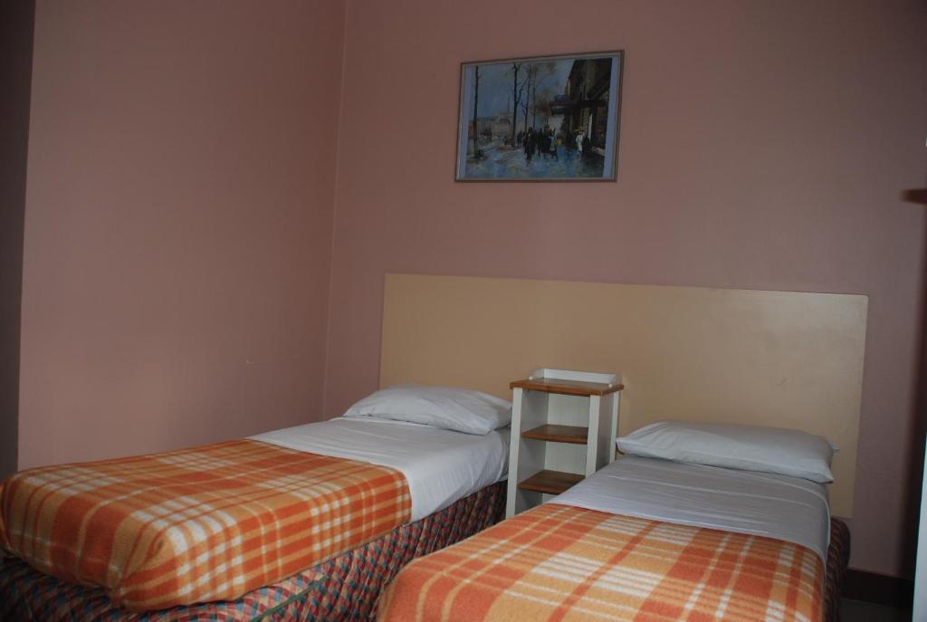 Residence De La Tour Paris-Malakoff - Twin Room