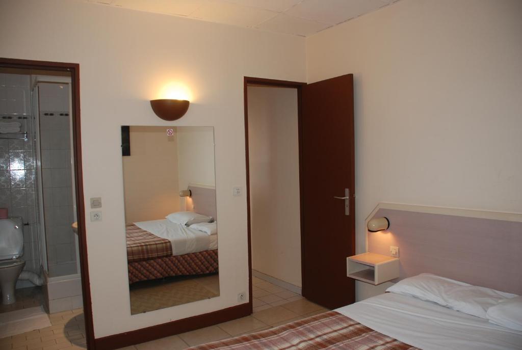 Residence De La Tour Paris-Malakoff - Triple Room