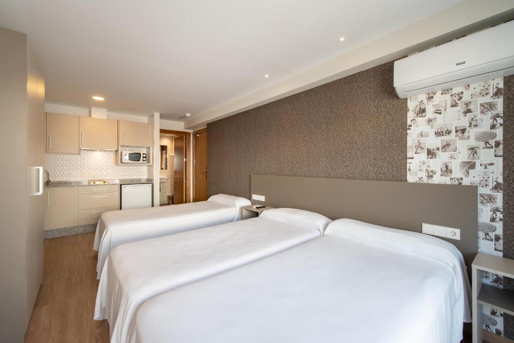 Climia 2Sleep Apartments - Superior Studio (3 Adults)