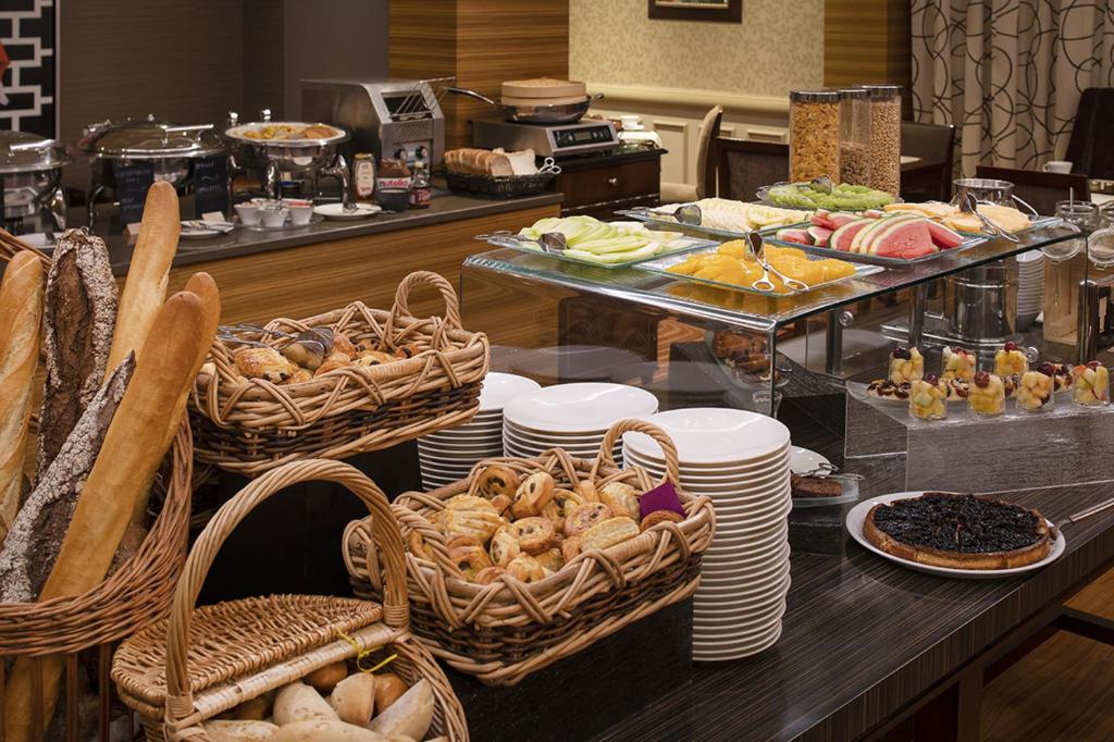 Warwick Geneva - Resim 45