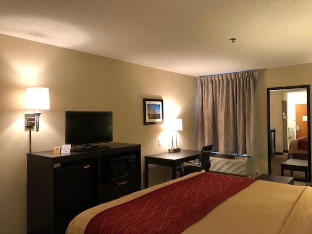 Inn at Clinton - King Room - No Fumadores