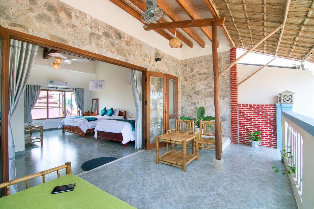 Postel nebo postele na pokoji v ubytování Seamist Ocean Villa