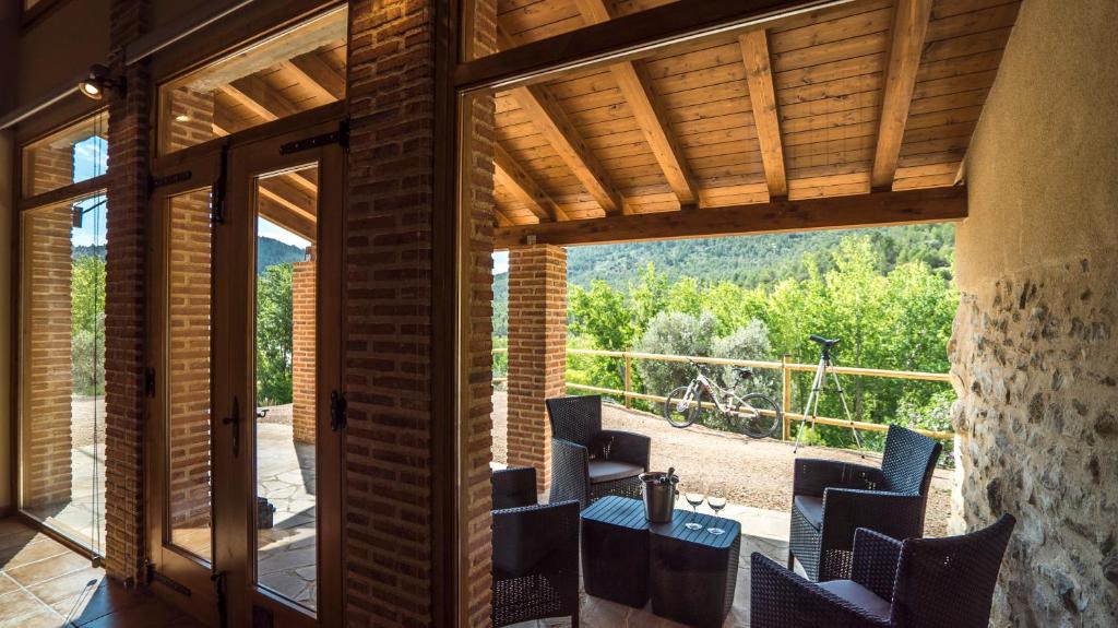 Balkón nebo terasa v ubytování Masia El Mirador del Tiempo