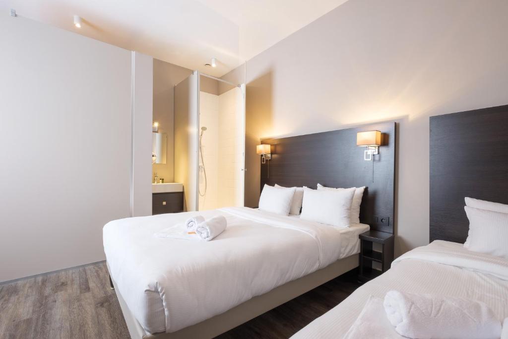 Best Budget Rooms - Brussels Centre - Deluxe Triple Room