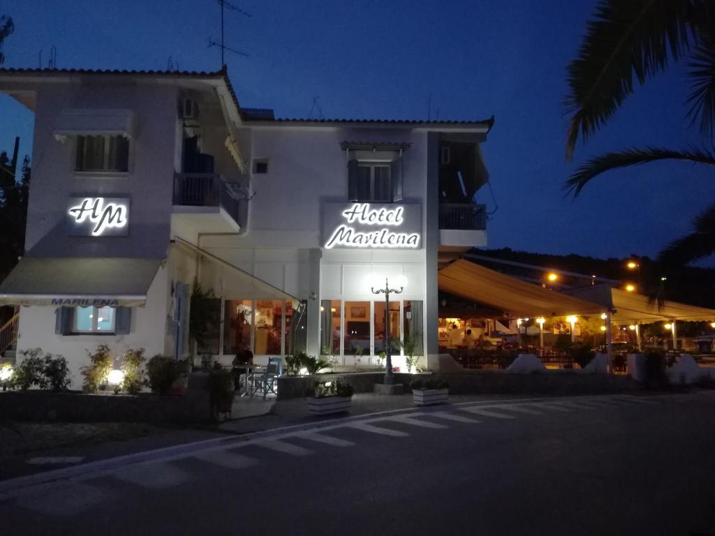 Budova, kde se hotel nachází