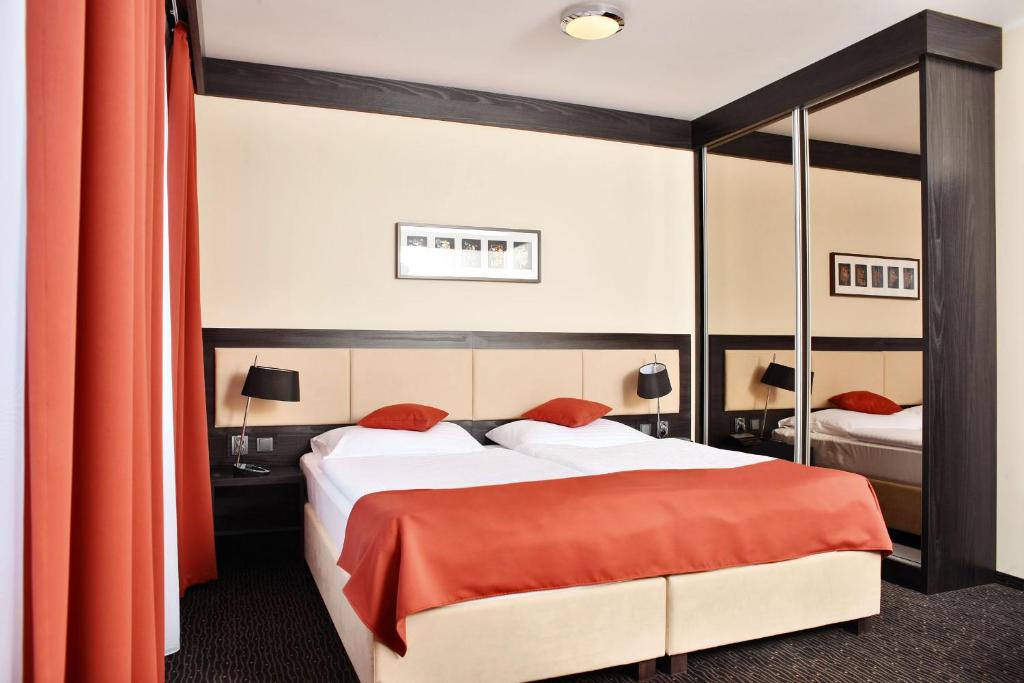 
Business Double or Twin Room
