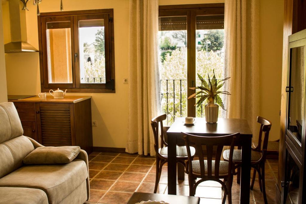 Alojamientos Victoria - Suite Con Terraza