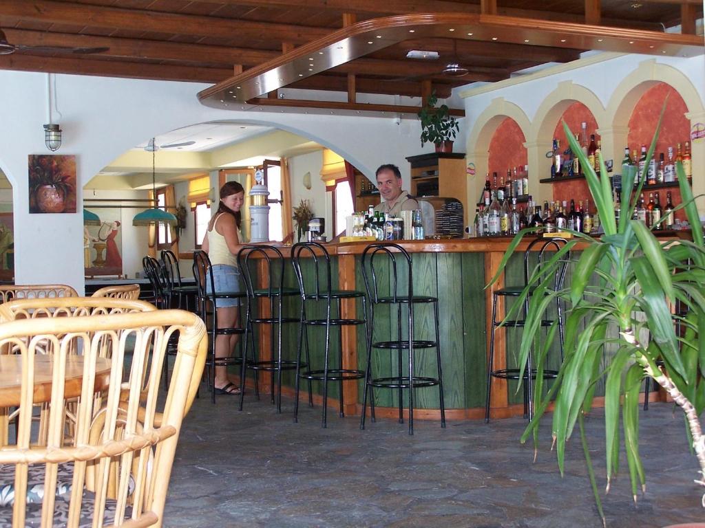 Lounge nebo bar v ubytování Perros Hotel