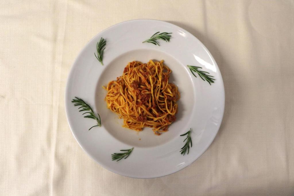 Jedlo v ubytovaní bed & breakfast alebo blízkom okolí