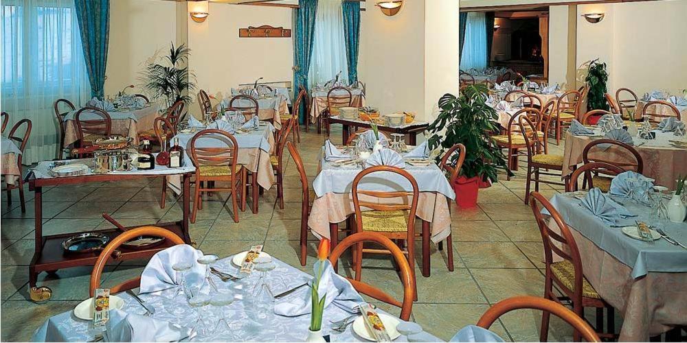 Restaurace v ubytování Hotel Cristal