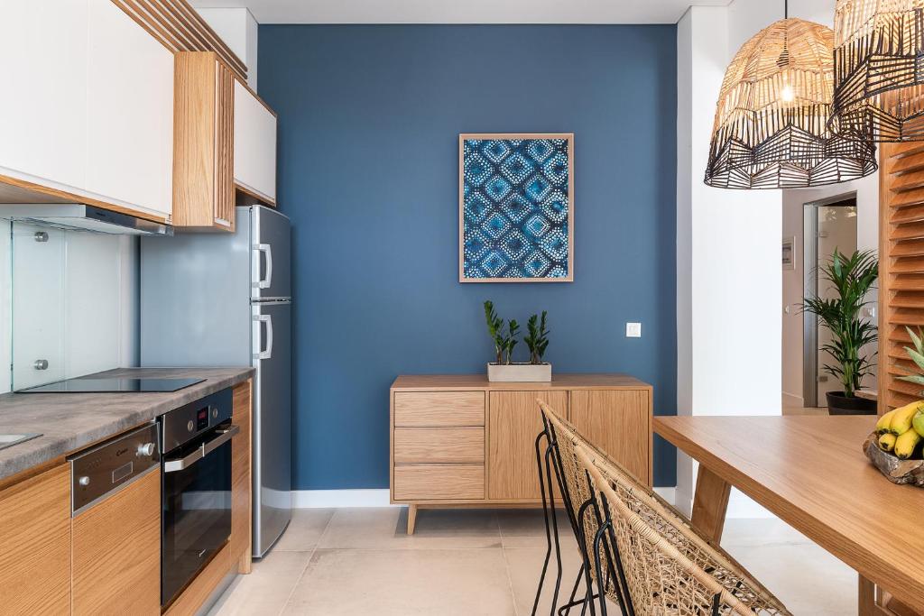 Kuchyňa alebo kuchynka v ubytovaní Blue Island Luxury Apartment