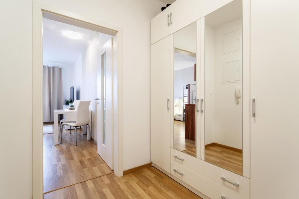 Zdjęcie z galerii obiektu Golden Apartments Rezidence Nová Karolina w Ostravie